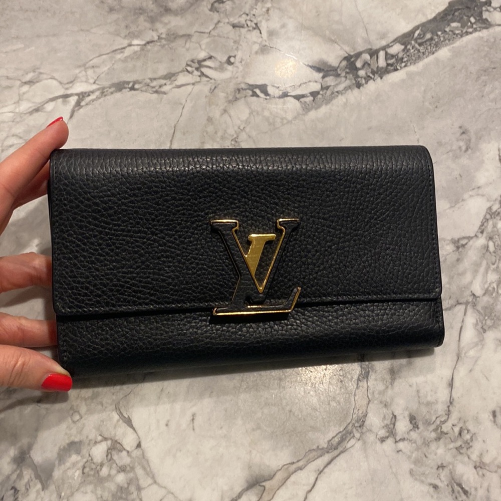 Long Capucines Wallet - Picture 8 of 10